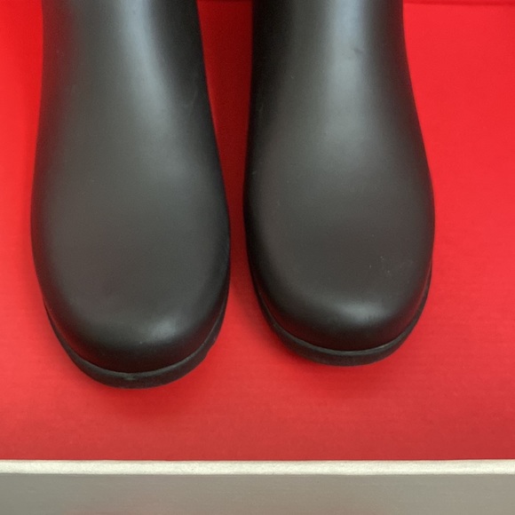 Original Refined Hunter Boot Size 9 - Picture 3 of 8